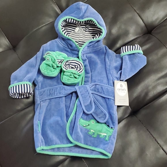 carters Alligator Robe & Bootie Set - Picture 2 of 6